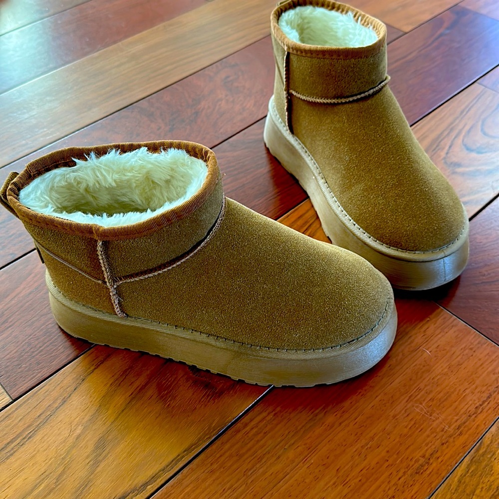 Brand New CozyToesCo Platform Booties